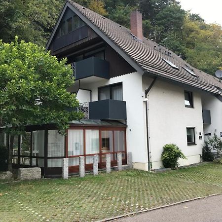 Hotel Gasthaus Zum Kreuz Fryburg Bryzgowijski Zewnętrze zdjęcie