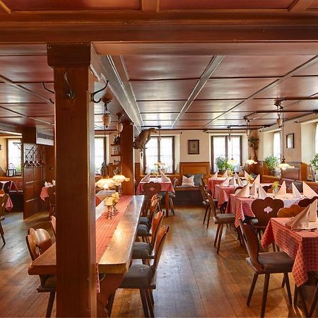Hotel Gasthaus Zum Kreuz Fryburg Bryzgowijski Zewnętrze zdjęcie