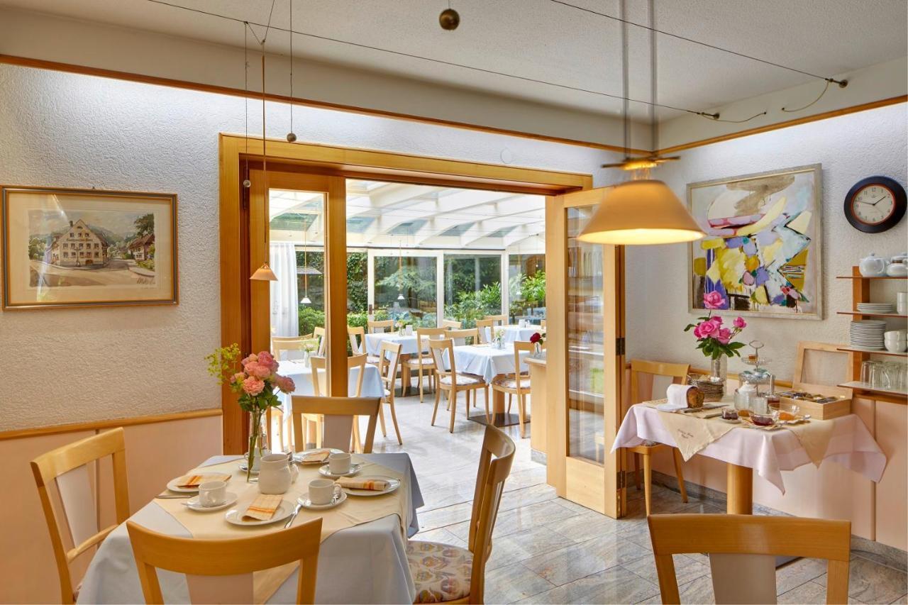 Hotel Gasthaus Zum Kreuz Fryburg Bryzgowijski Zewnętrze zdjęcie