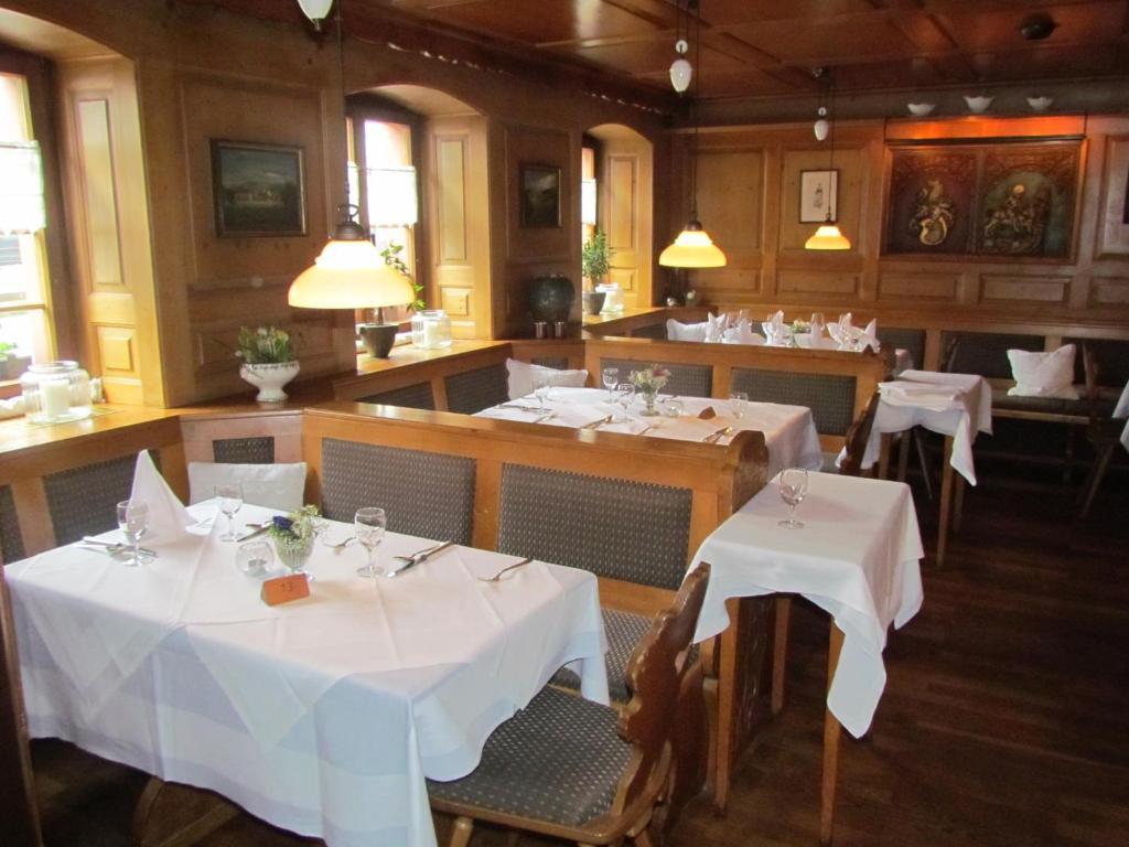 Hotel Gasthaus Zum Kreuz Fryburg Bryzgowijski Zewnętrze zdjęcie