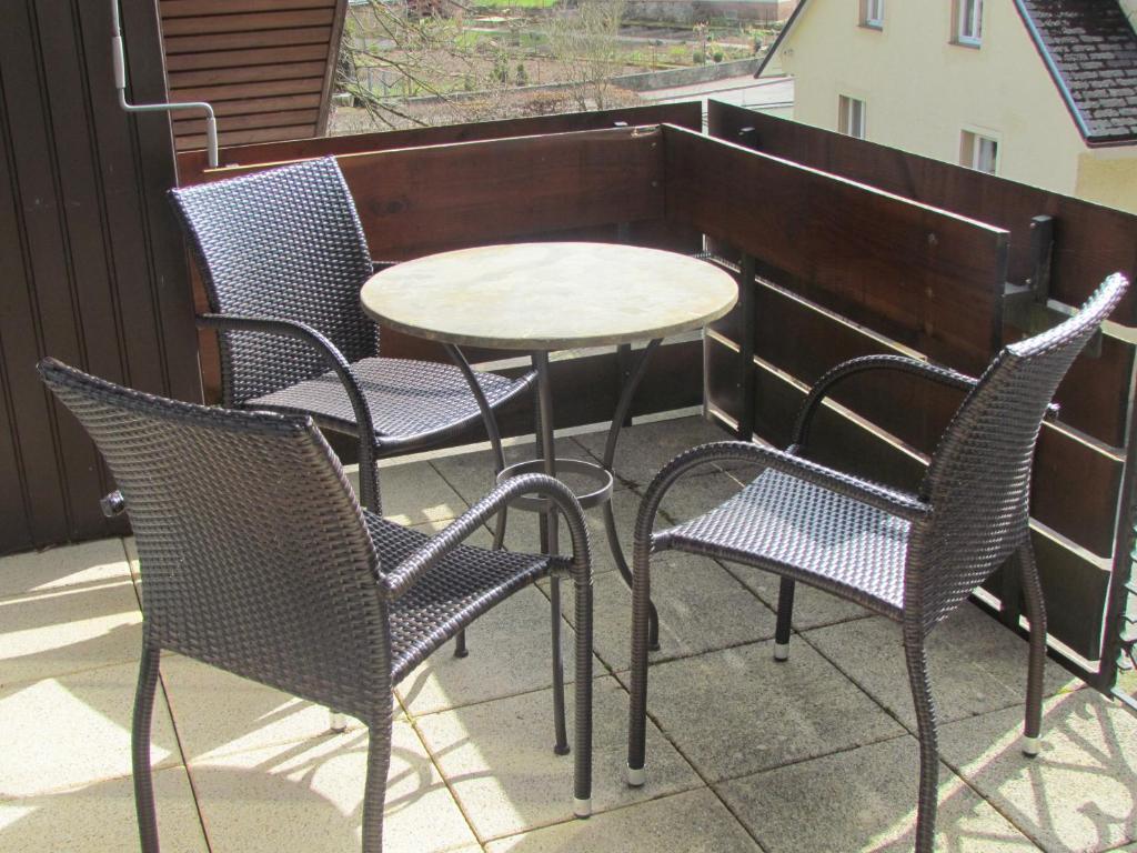 Hotel Gasthaus Zum Kreuz Fryburg Bryzgowijski Zewnętrze zdjęcie