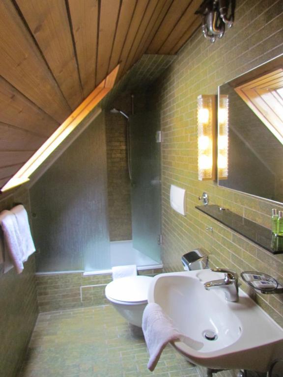 Hotel Gasthaus Zum Kreuz Fryburg Bryzgowijski Pokój zdjęcie